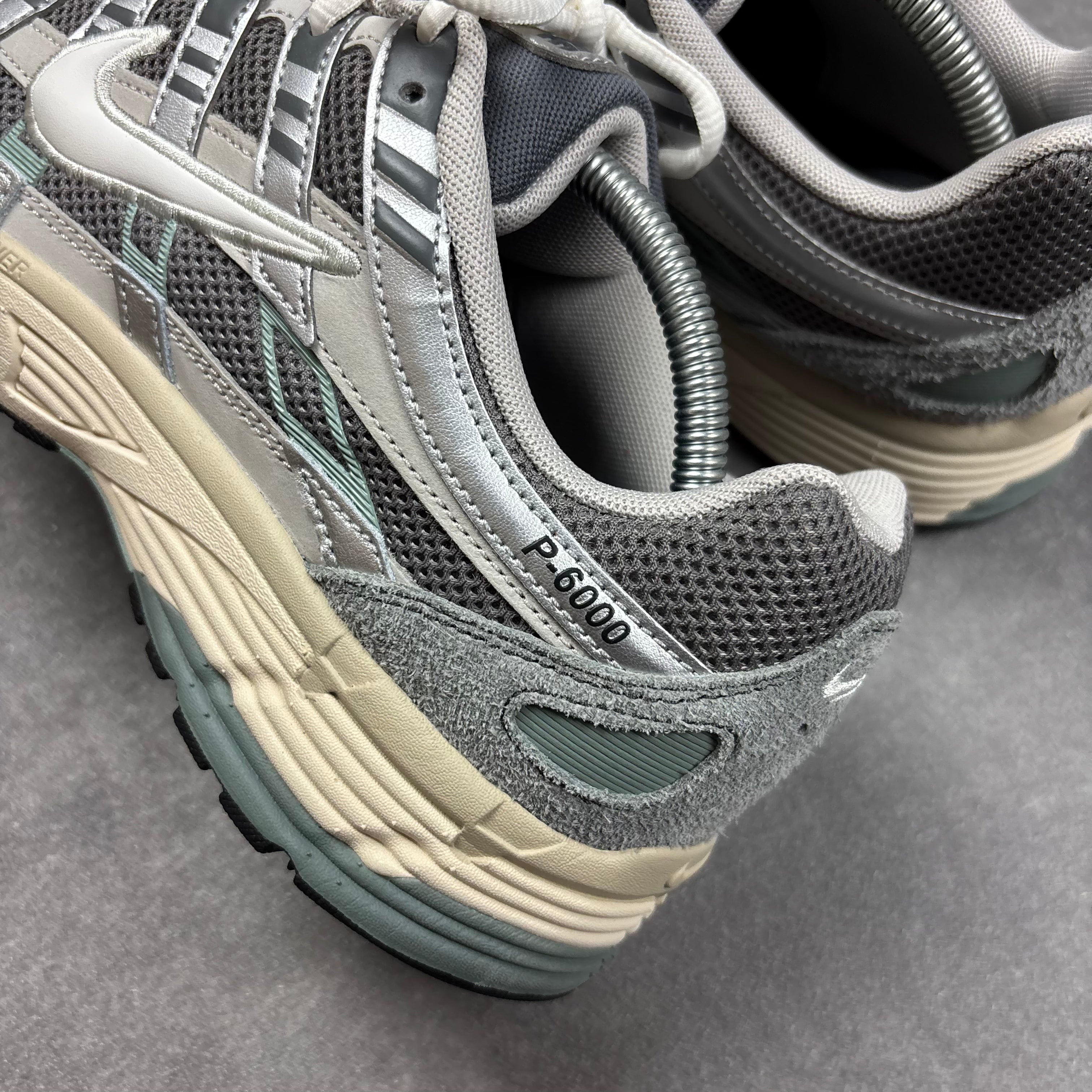 NIKE P-6000 FLAT PEWTER