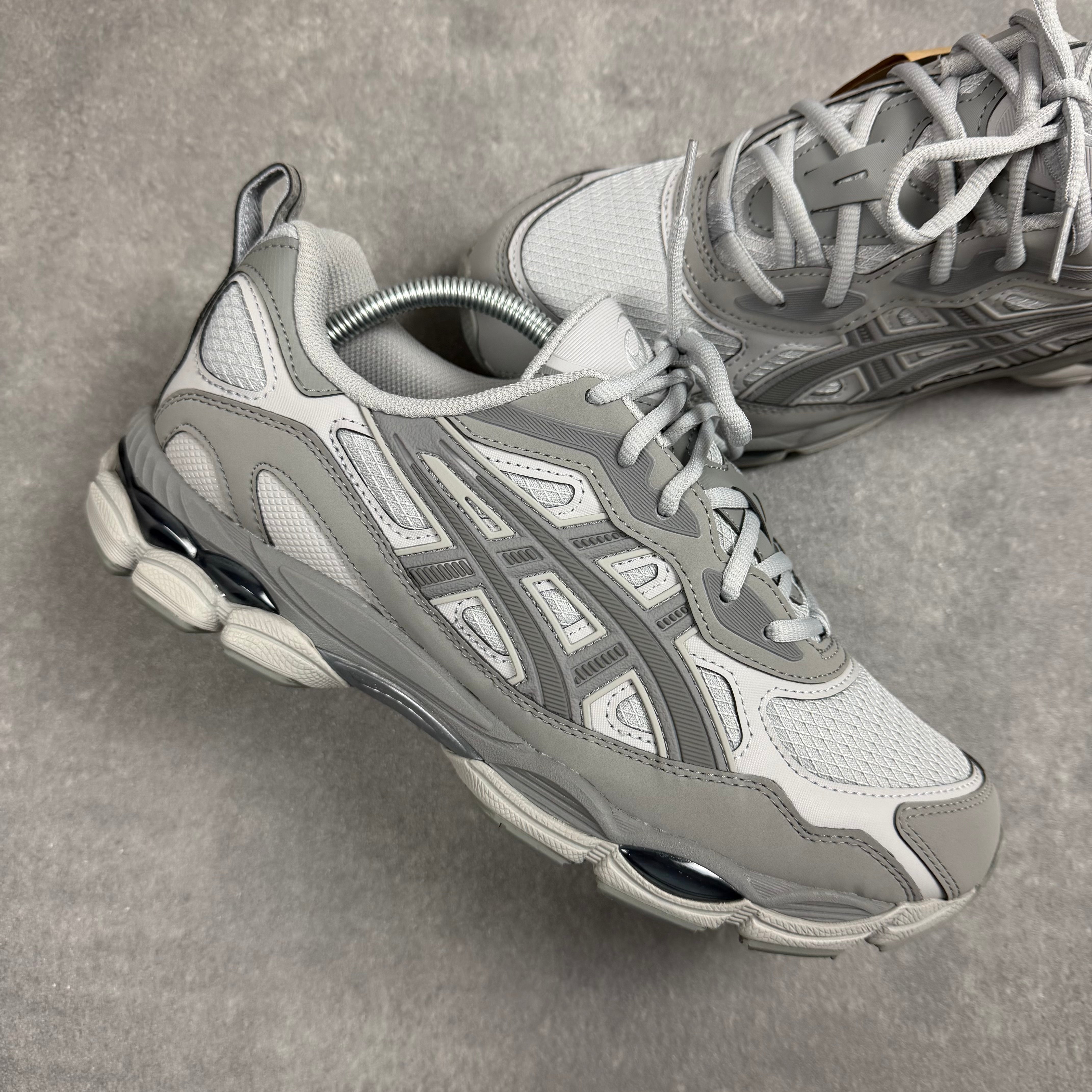 ASICS GEL-NYC RGD CLAY GREY