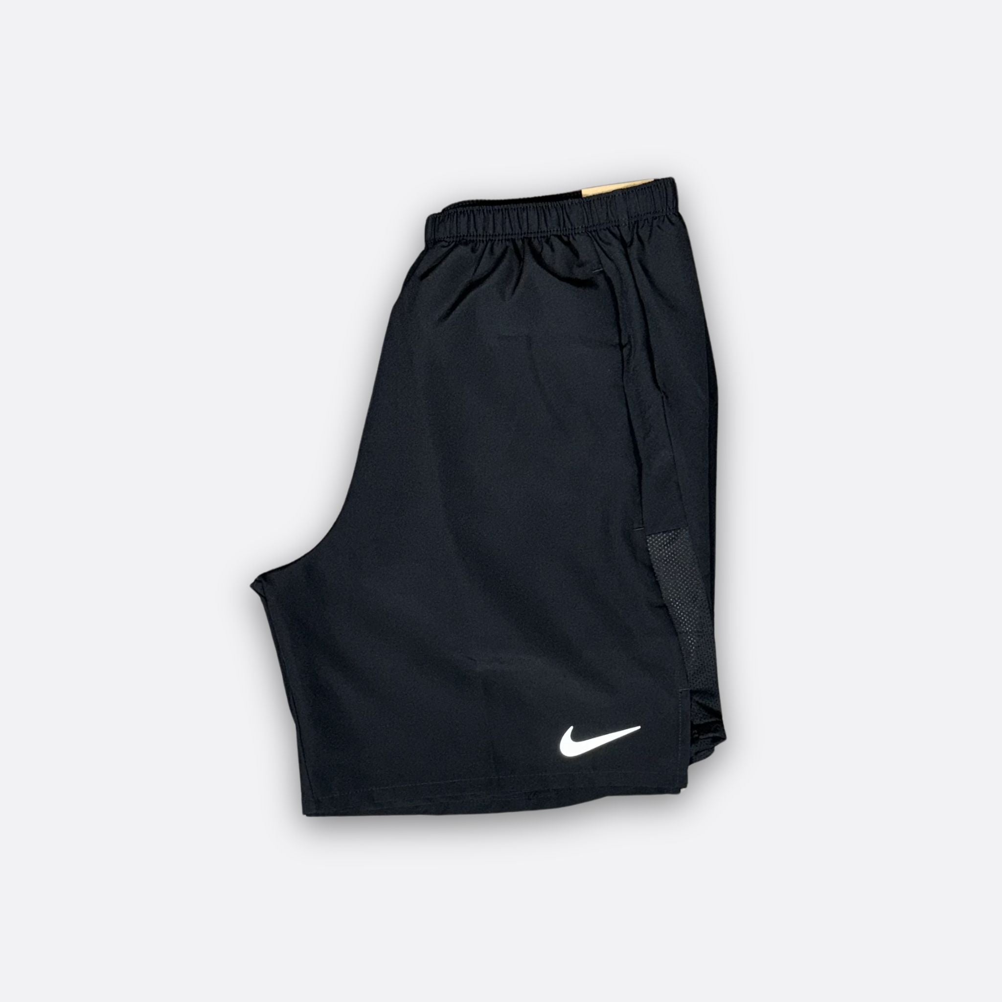 NIKE CHALLENGER SHORT 7" - BLACK