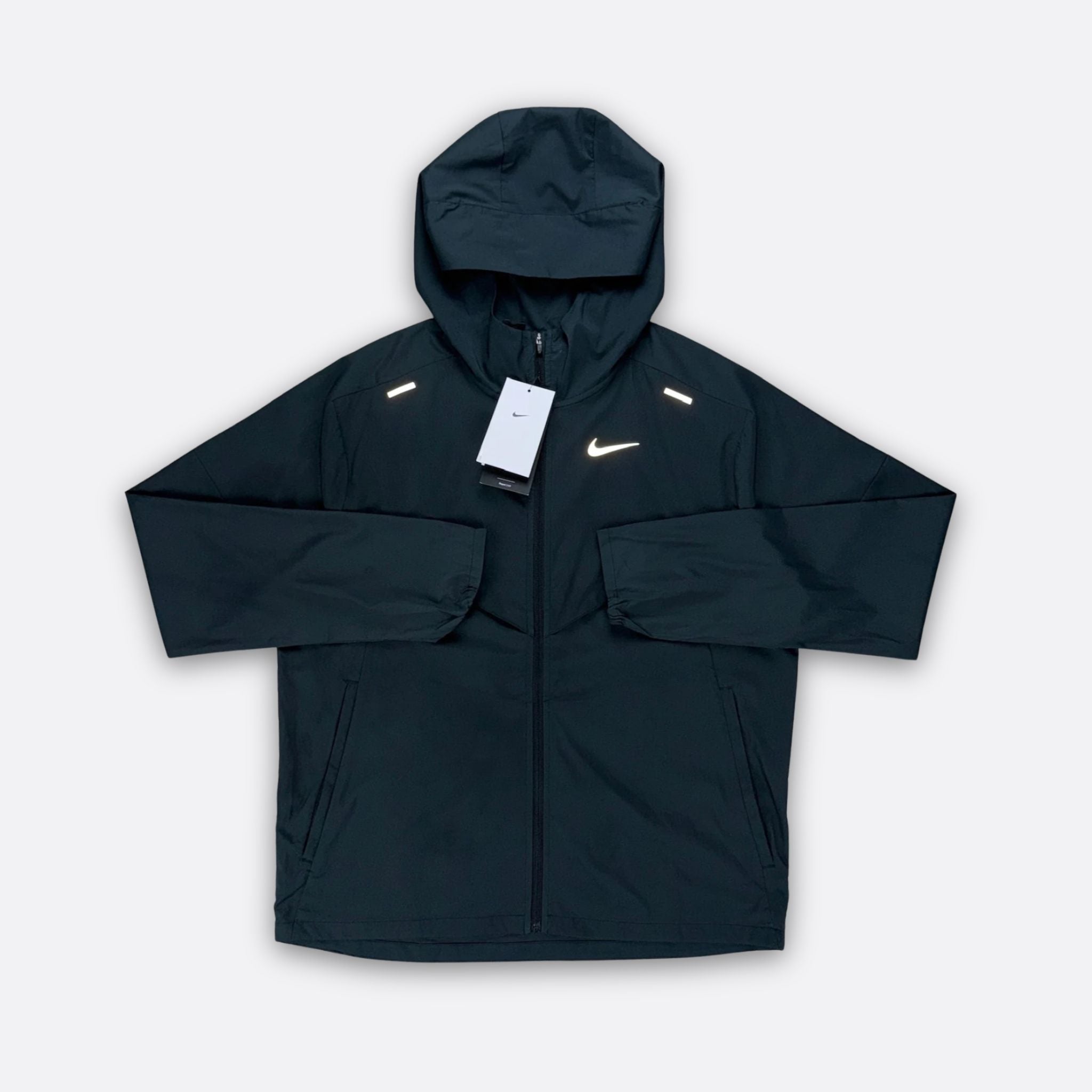 NIKE REPEL WINDRUNNER - BLACK