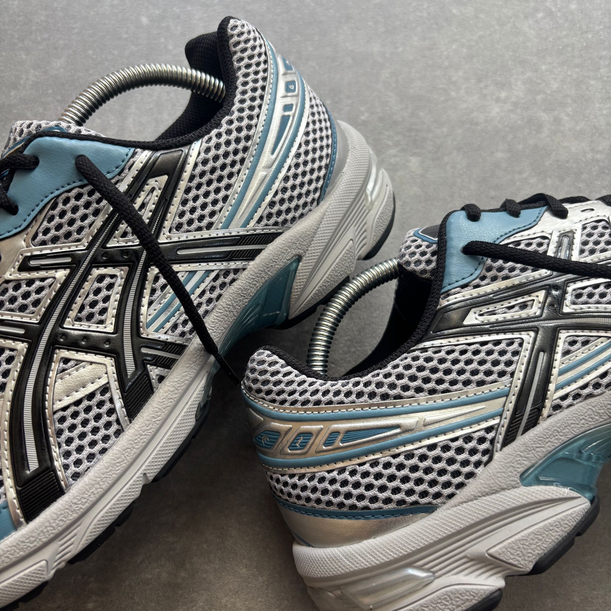 ASICS GEL-1130 SLEET/BLACK