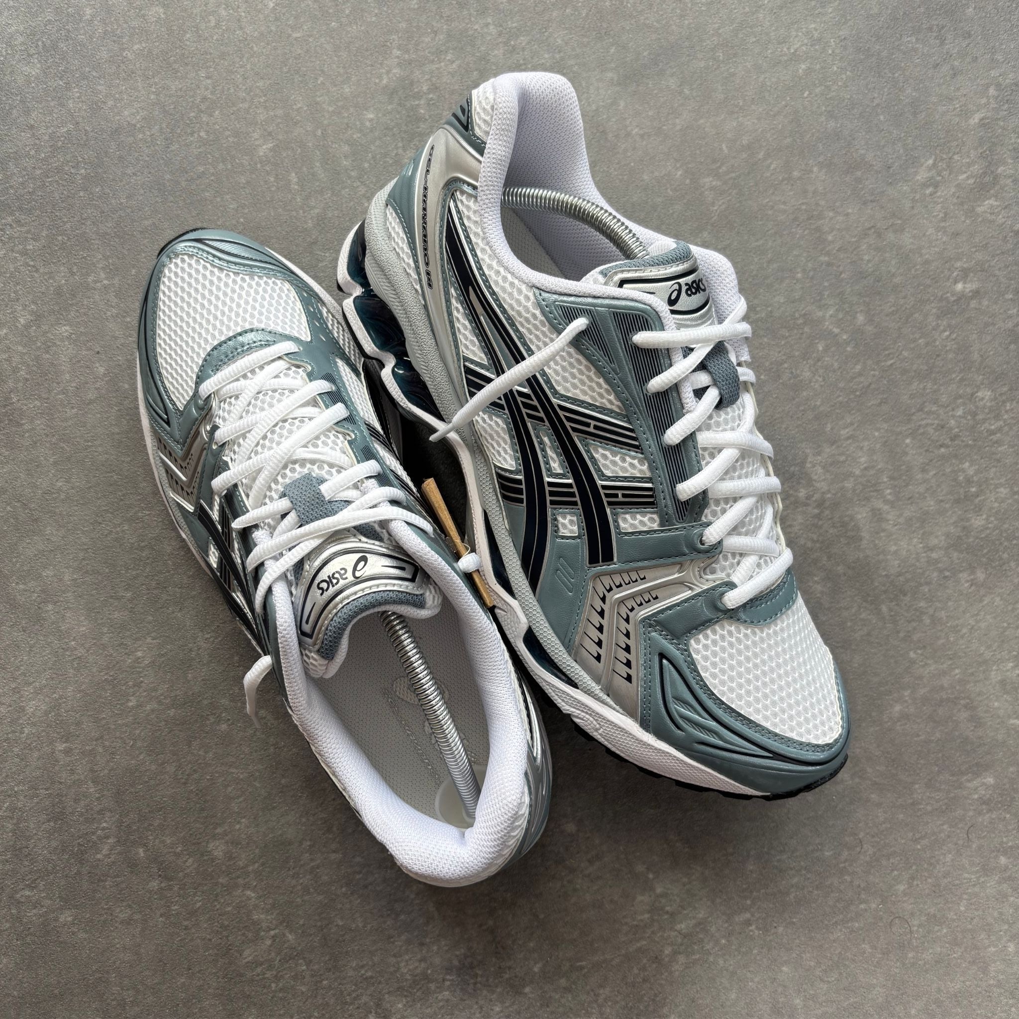 ASICS GEL-KAYANO 14 WHITE/FJORD GREY