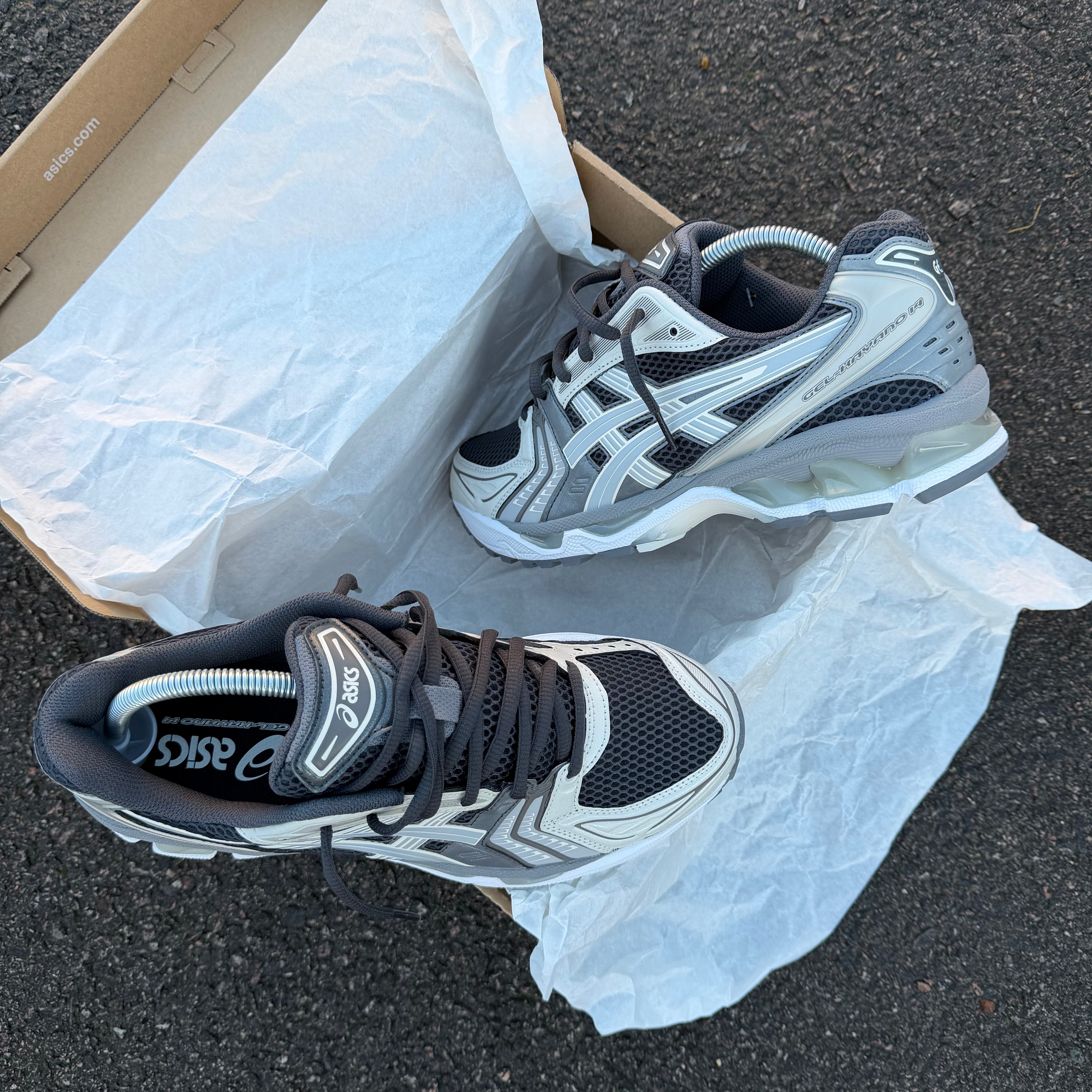 ASICS GEL-KAYANO 14 OBSIDAN CEMENT GREY