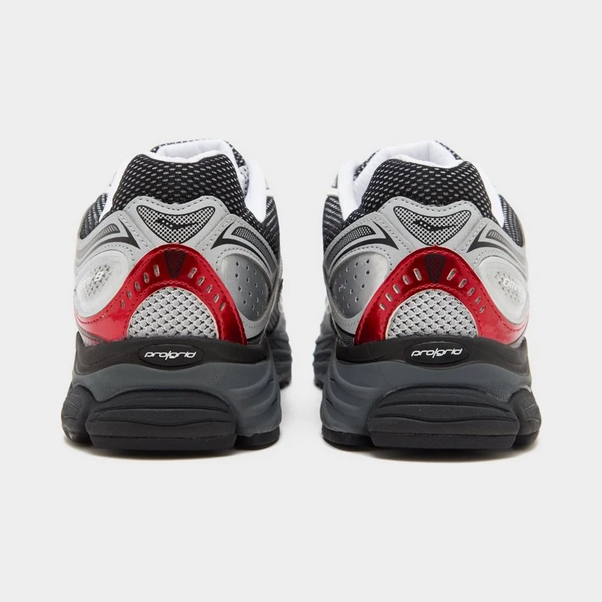 Saucony Omni 9 'White Crimson'
